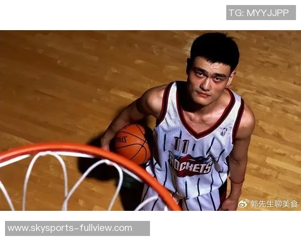 姚明携手美食界开设餐厅探索篮球与美食的完美融合之旅