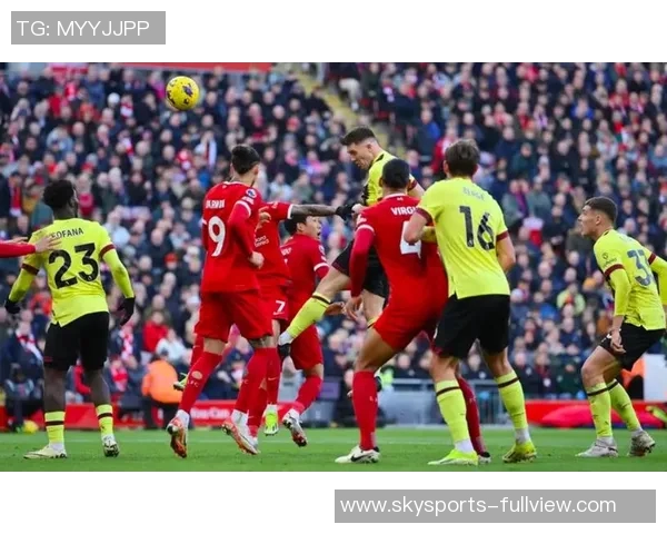 欧联杯精彩对决AC米兰与利物浦战平引发全场热议