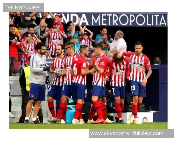 德甲激战：马竞与利物浦2-2平局绝杀瞬间引发争议判罚全场沸腾